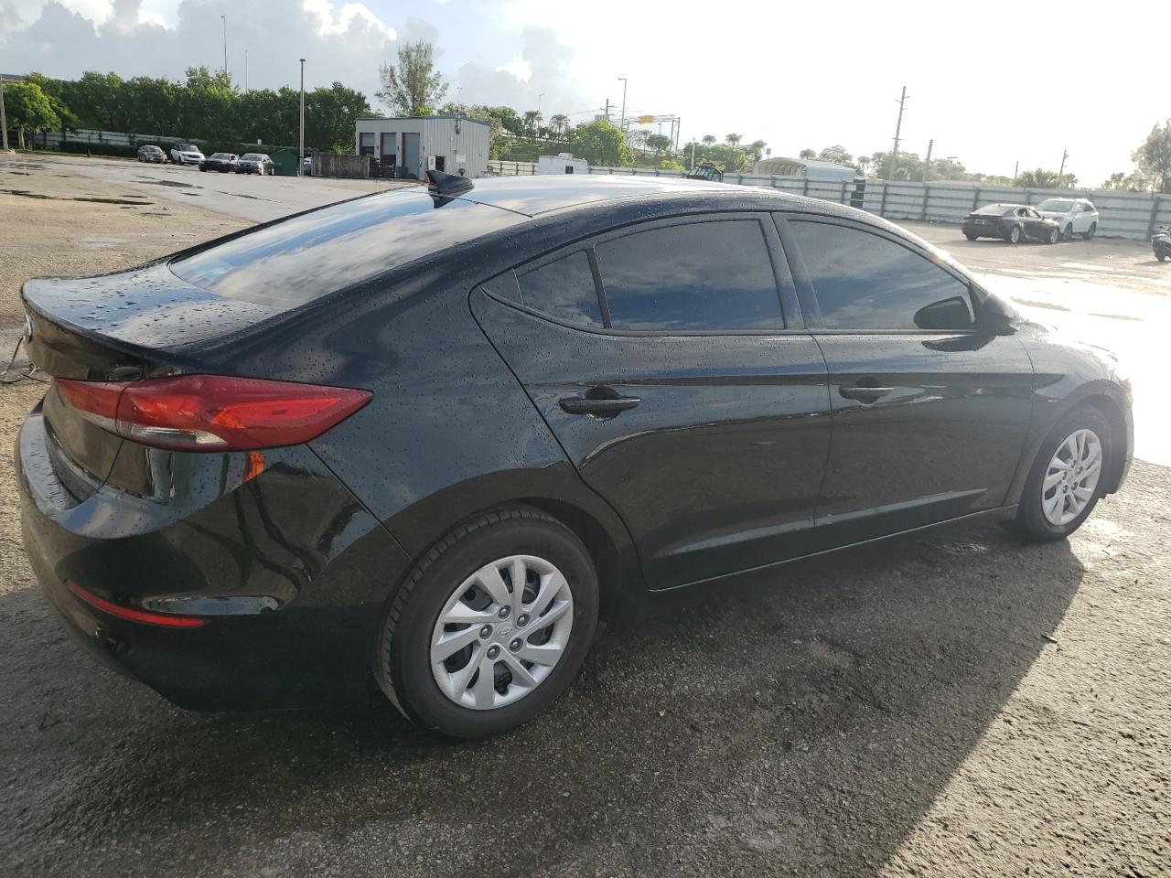 5NPD84LFXHH077569 2017 Hyundai Elantra Se