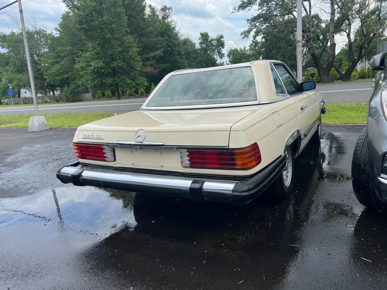 WDBBA45A4BB009370 1981 Mercedes-Benz 380 Sl