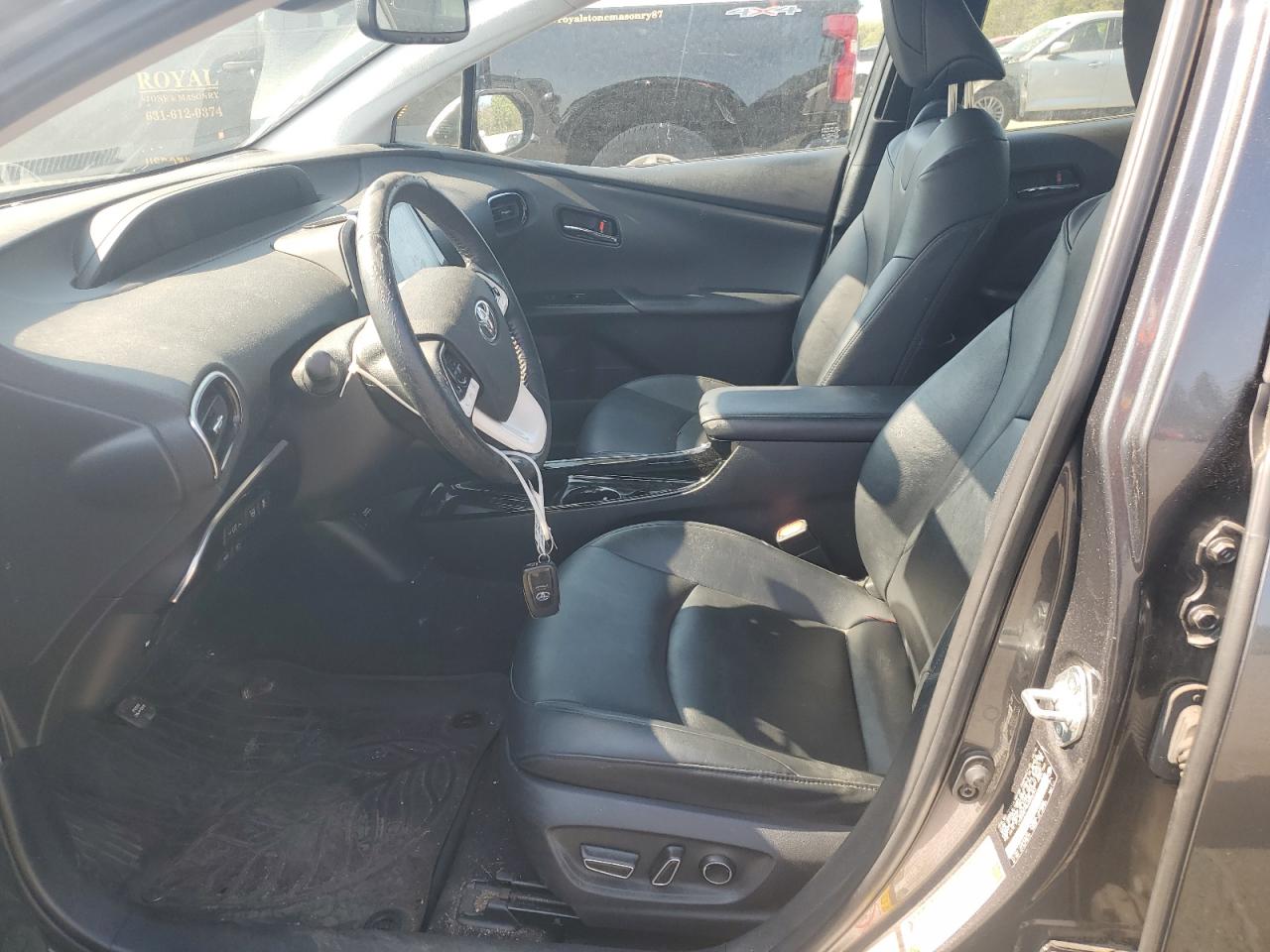 JTDKARFP4H3006053 2017 Toyota Prius Prime