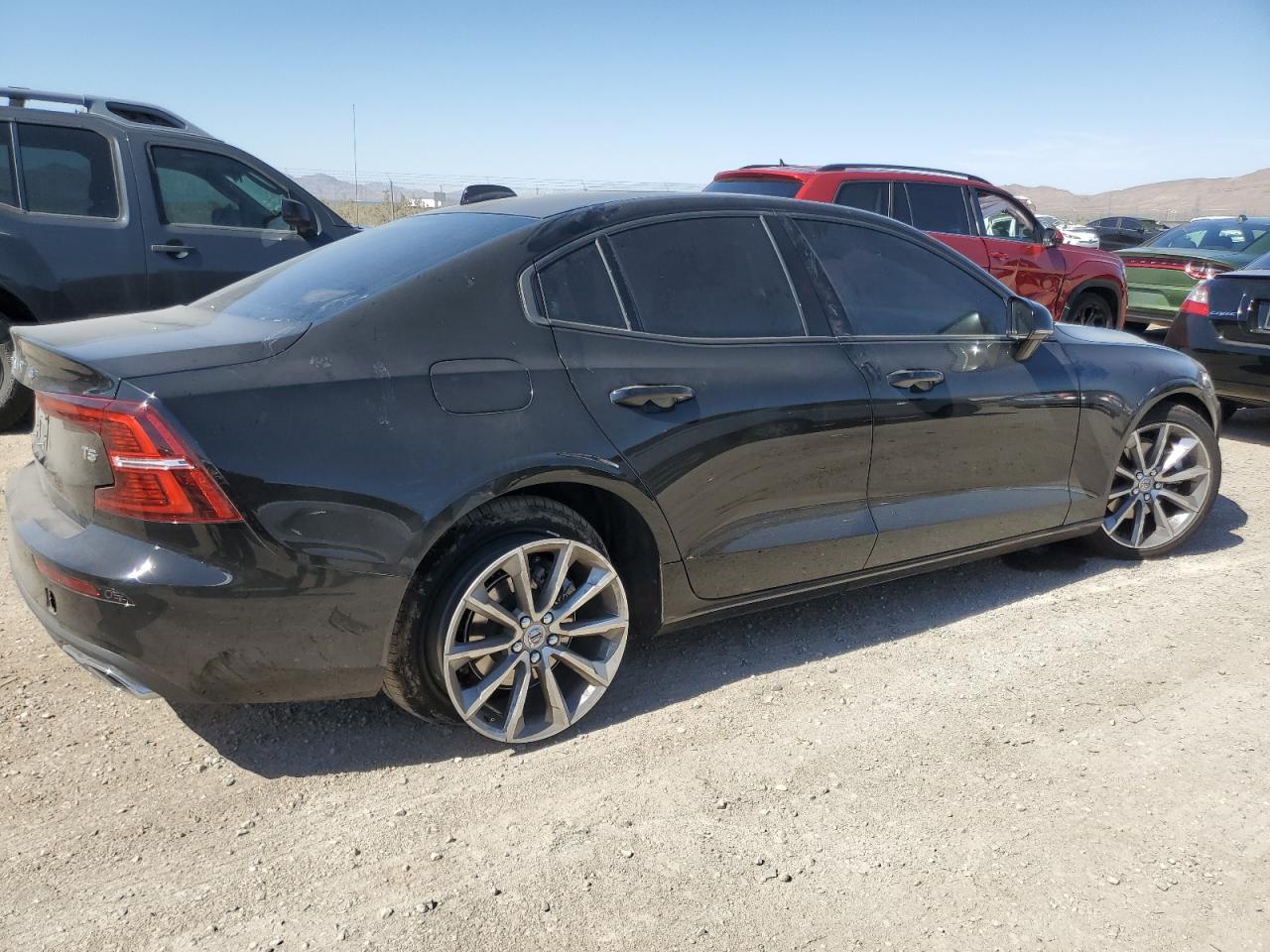 7JR102FK7MG102337 2021 Volvo S60 T5 Momentum