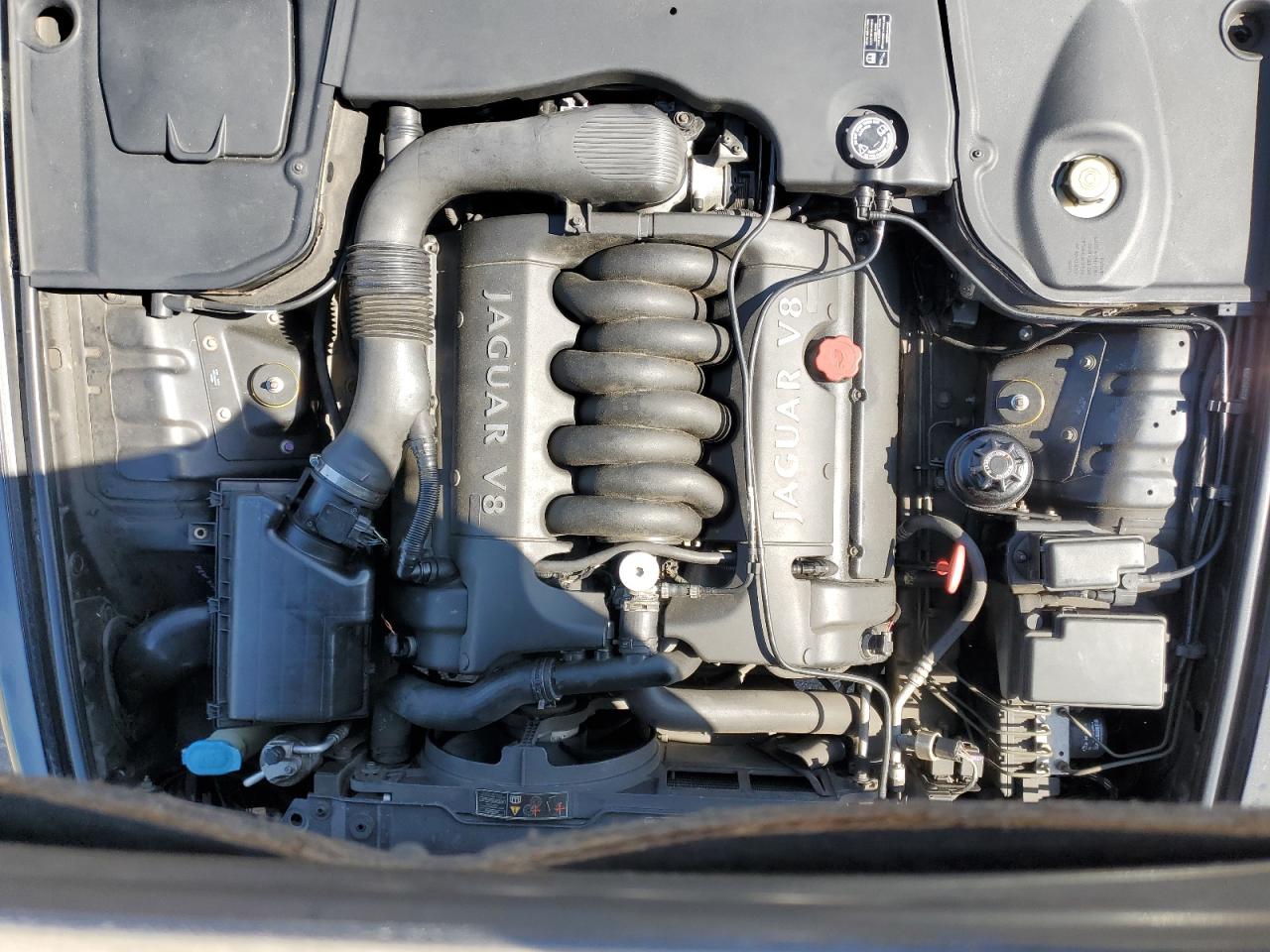 SAJDA14C8YLF03430 2000 Jaguar Xj8