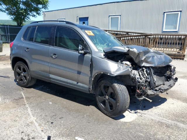 2016 VOLKSWAGEN TIGUAN S - WVGBV7AX2GW585147