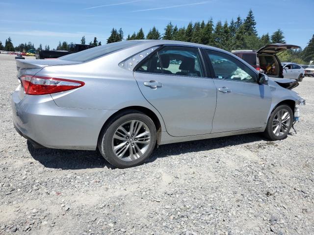 VIN 4T1BF1FK5FU039024 2015 Toyota Camry, LE no.3