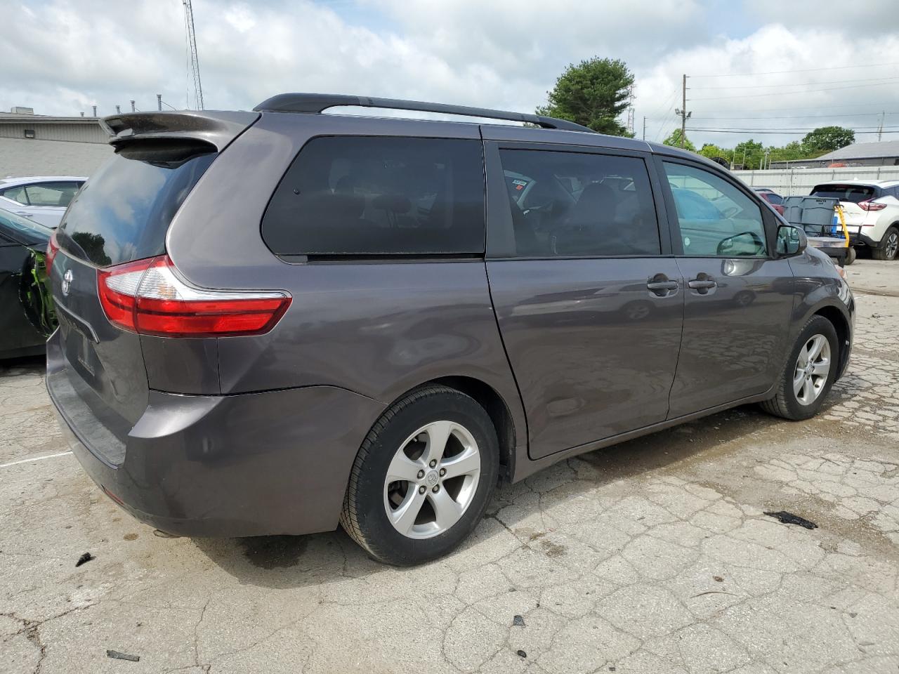 5TDKK3DC7GS704180 2016 Toyota Sienna Le