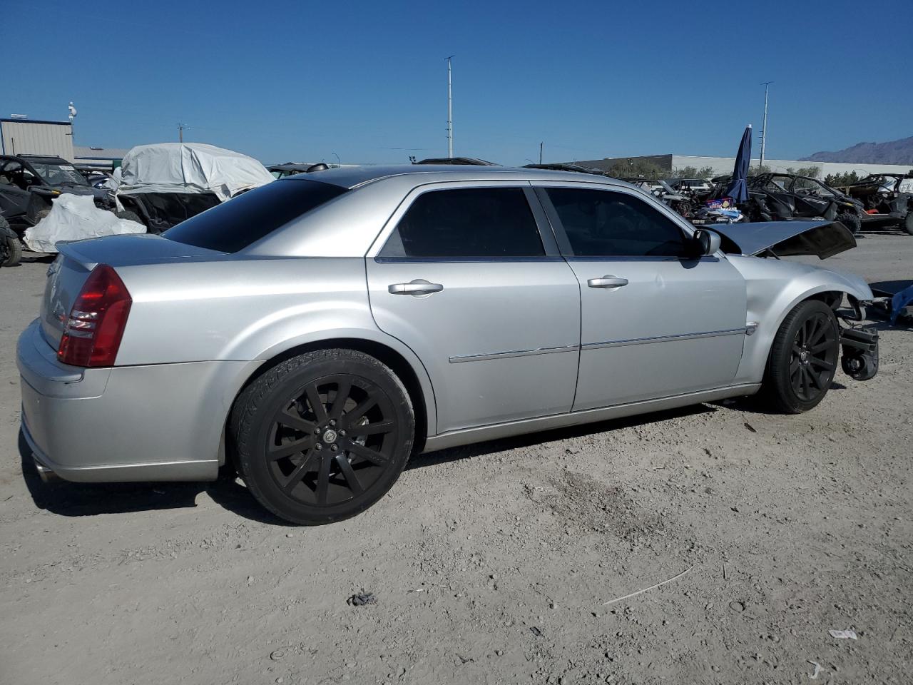 2C3KA73W16H105802 2006 Chrysler 300C Srt-8