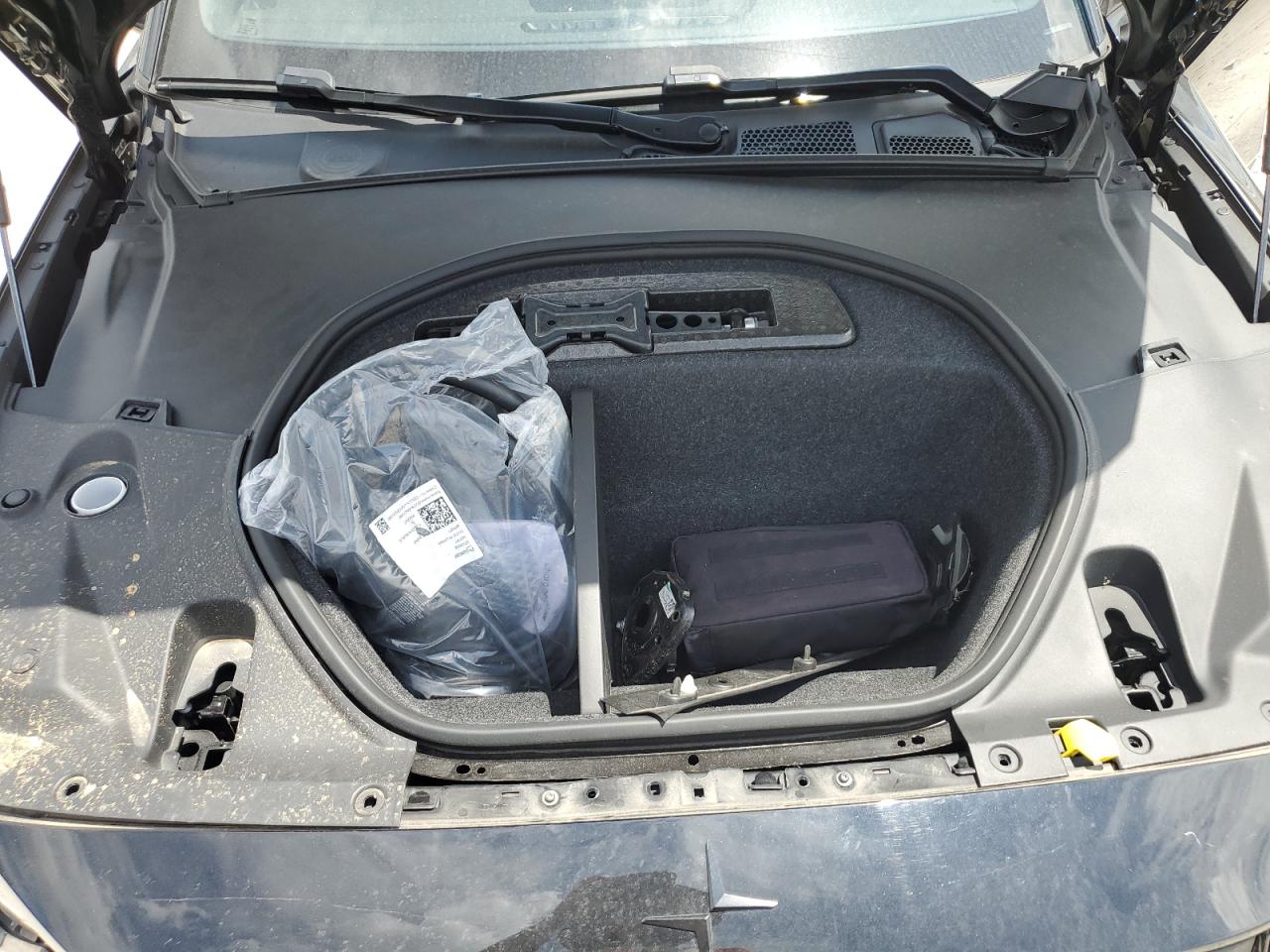 YSMET3KA7PL128611 2023 Polestar 2