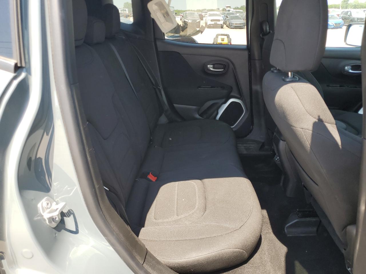 ZACCJABB8JPH22861 2018 Jeep Renegade Latitude