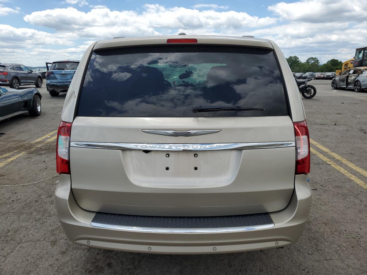 2C4RC1CGXDR597151 2013 Chrysler Town & Country Touring L