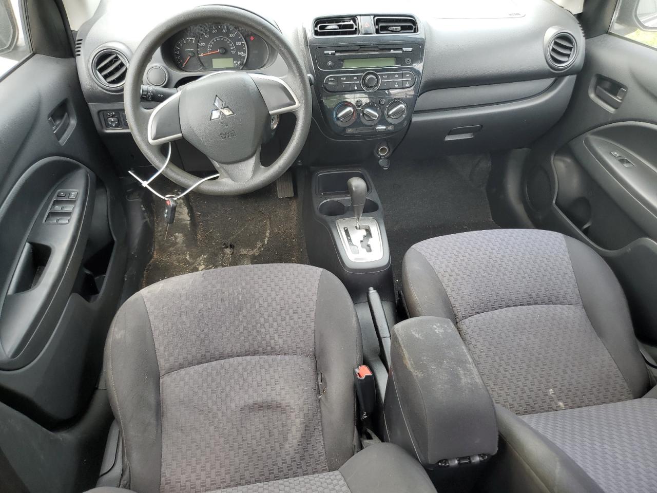 ML32A3HJ2HH019833 2017 Mitsubishi Mirage Es