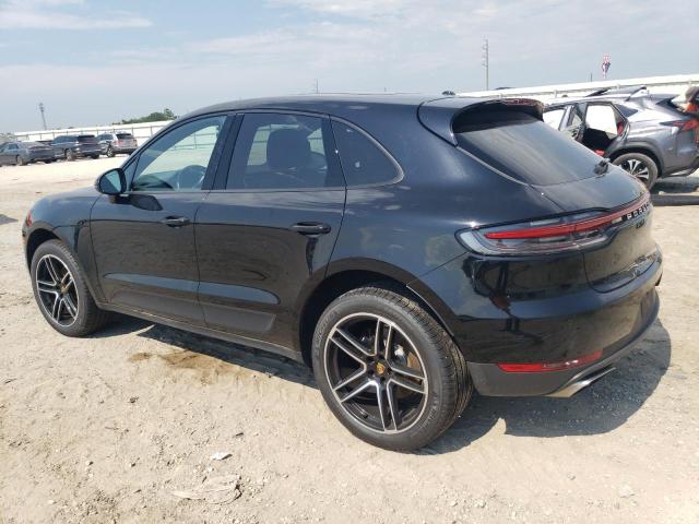 VIN WP1AA2A55KLB01669 2019 Porsche Macan no.2