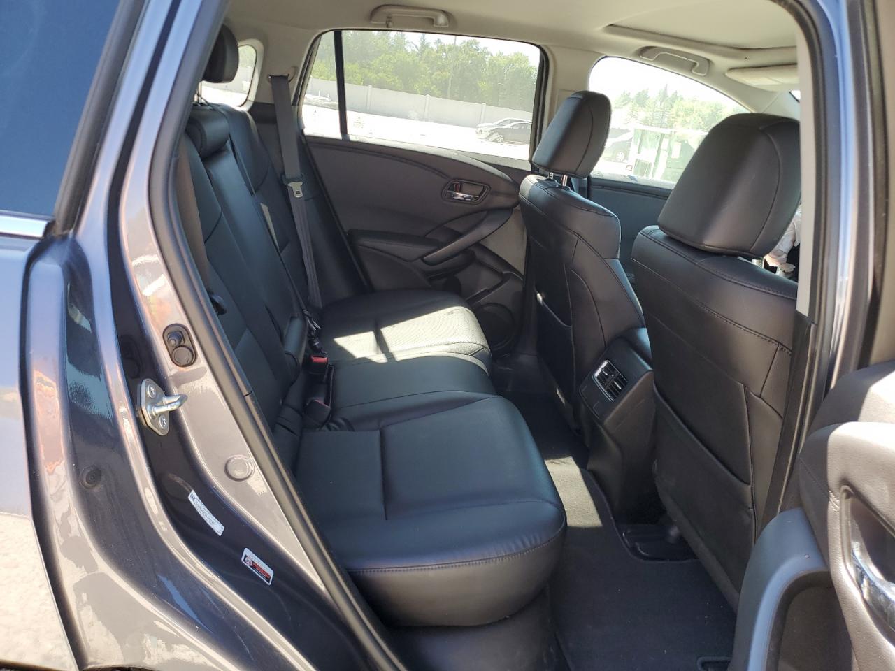 5J8TB4H72JL002222 2018 Acura Rdx Advance