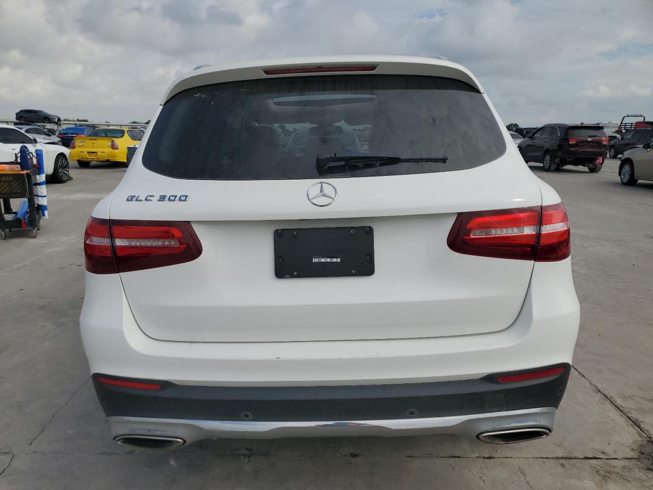 WDC0G4JB1JV049273 2018 Mercedes-Benz Glc 300