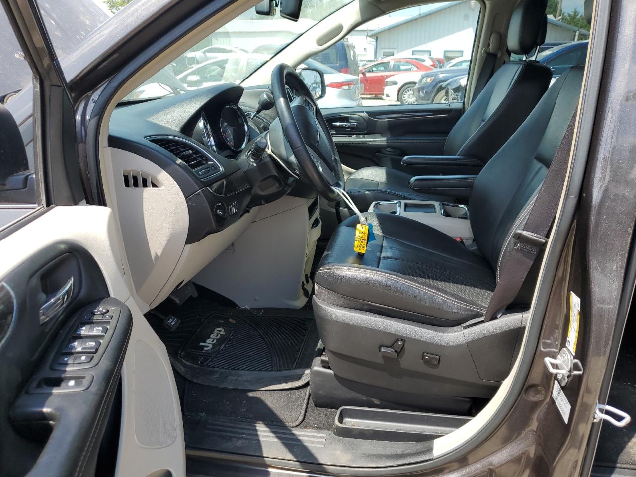 2C4RC1CG4FR609782 2015 Chrysler Town & Country Touring L