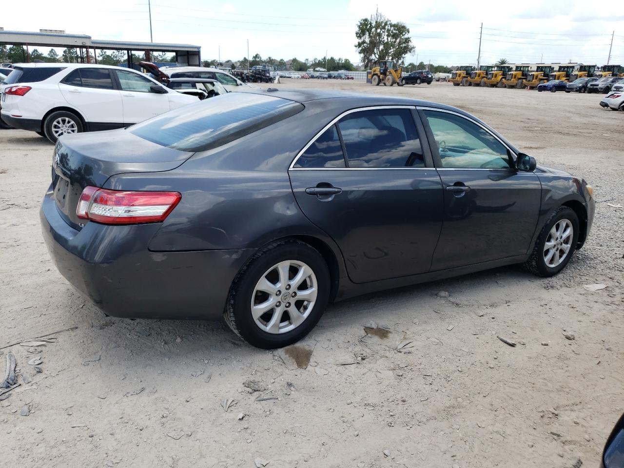 4T1BF3EK1BU610676 2011 Toyota Camry Base