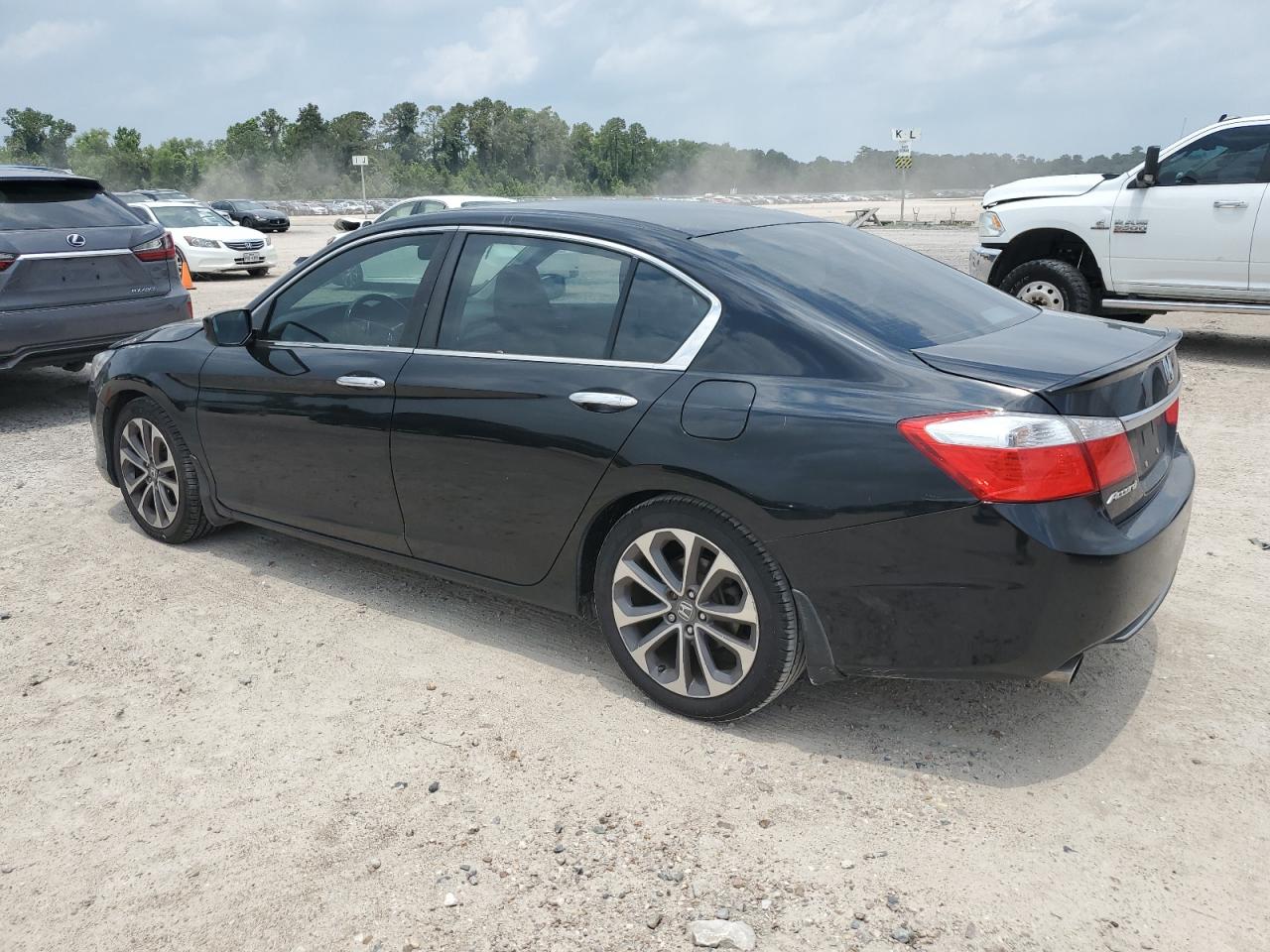 1HGCR2F50FA112867 2015 Honda Accord Sport