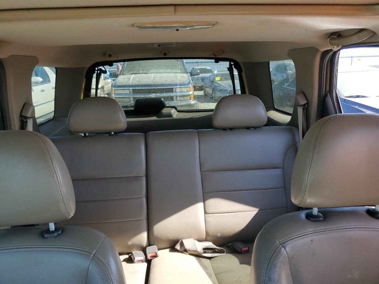 1FMYU04172KB03851 2002 Ford Escape Xlt