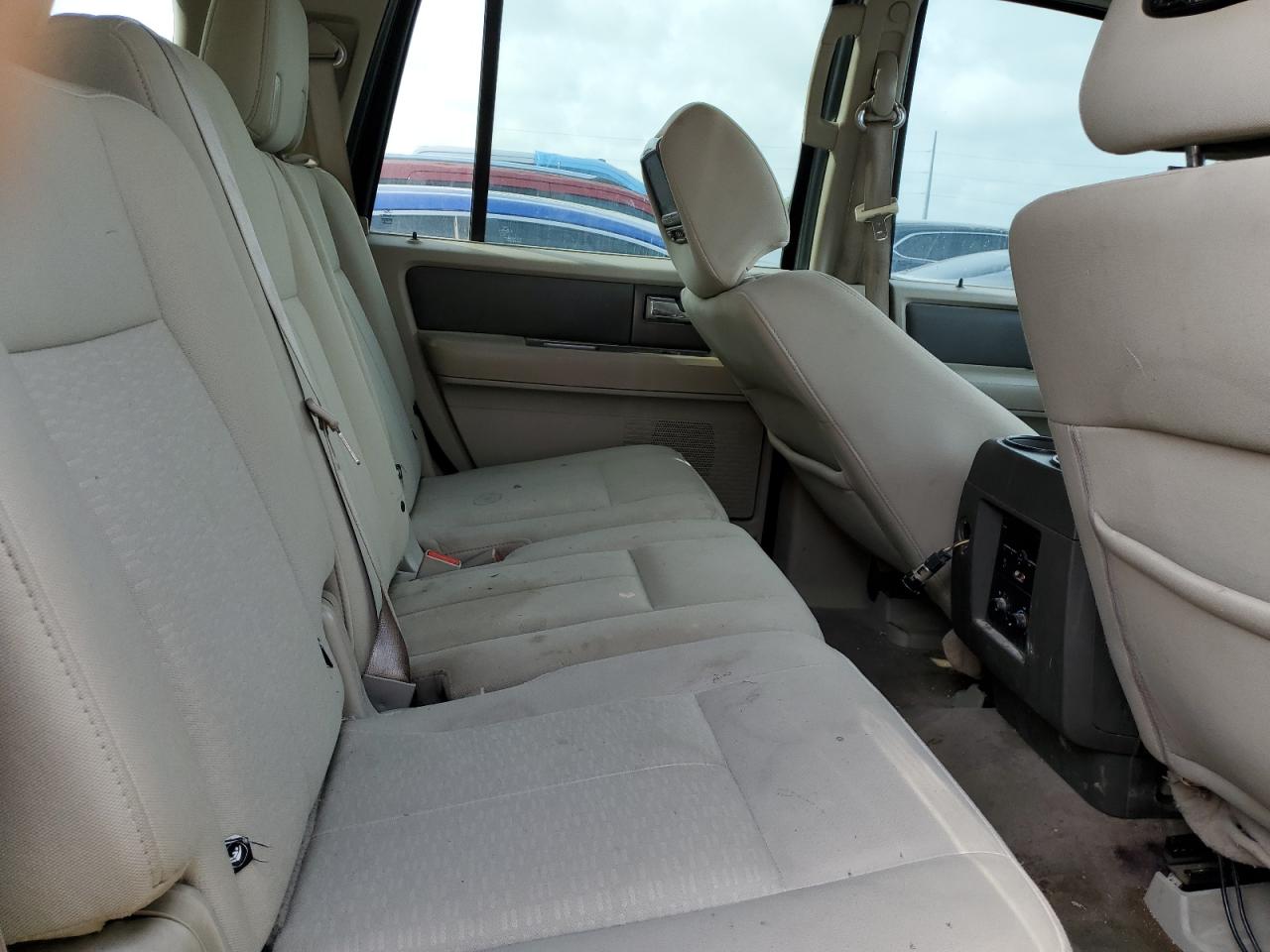 1FMJU1F56AEB66265 2010 Ford Expedition Xlt