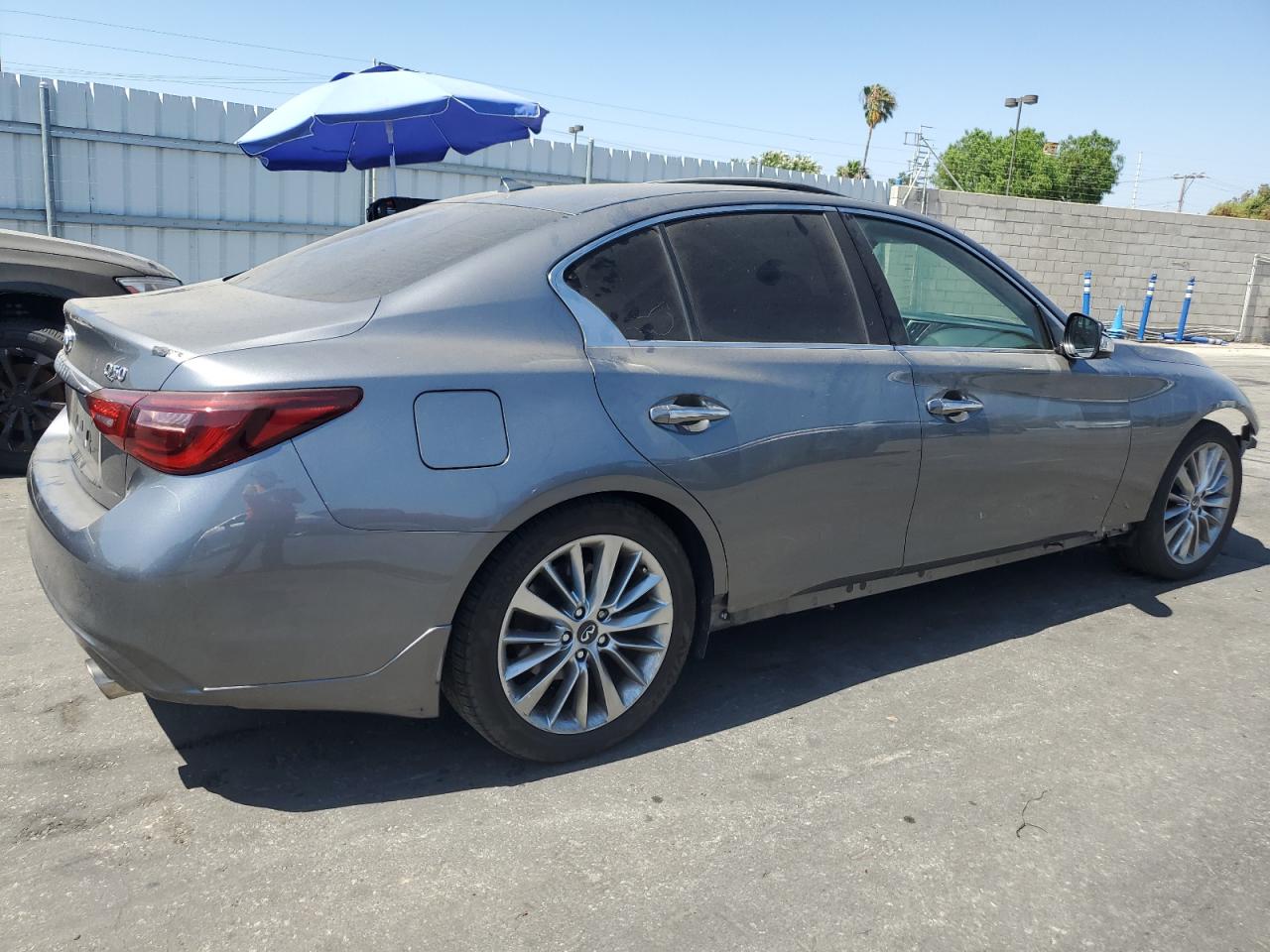 2018 Infiniti Q50 Luxe vin: JN1EV7AP8JM355944