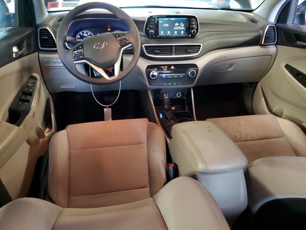 KM8J23A4XKU863915 2019 Hyundai Tucson Se