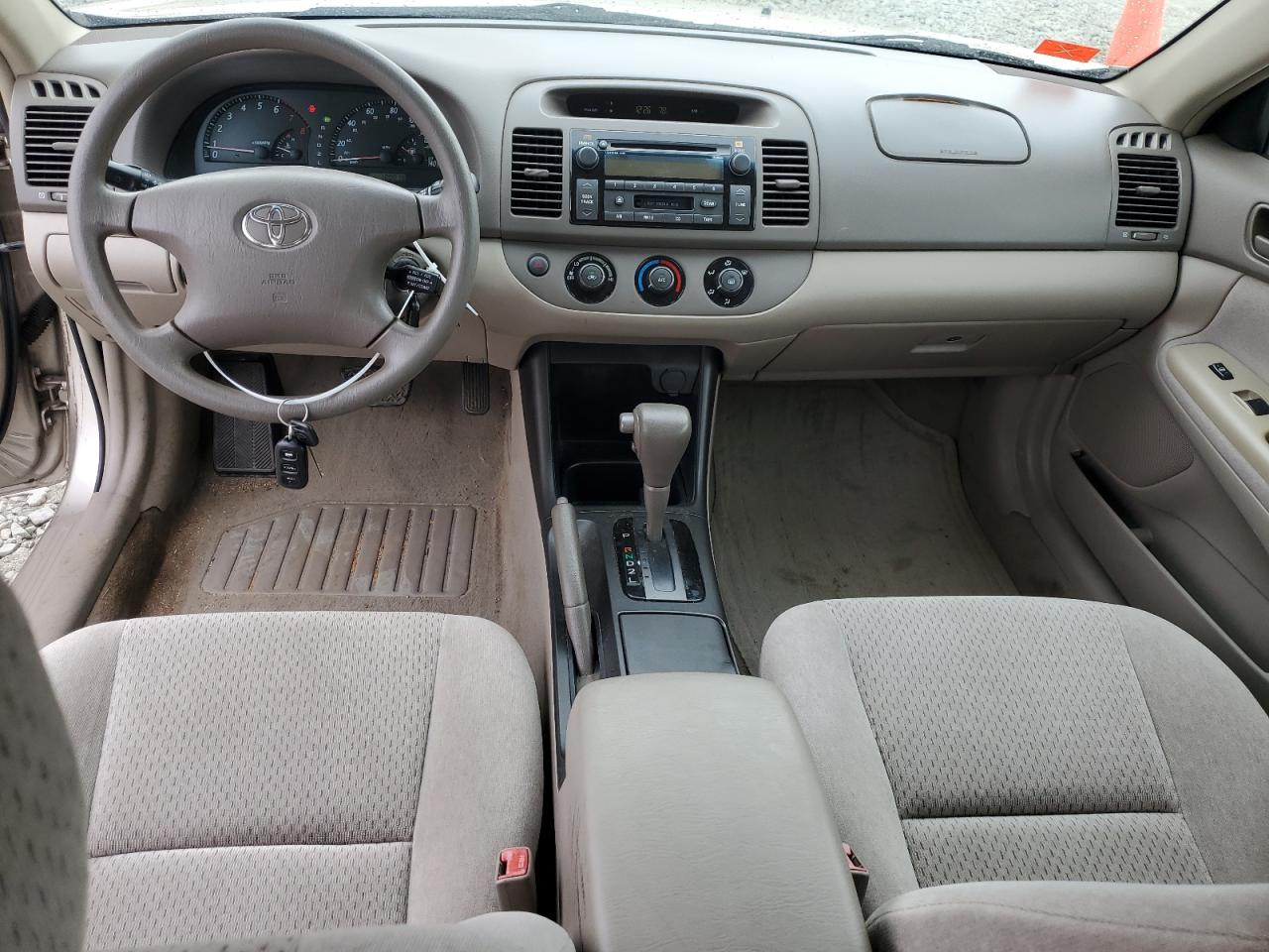 4T1BE30K53U731318 2003 Toyota Camry Le