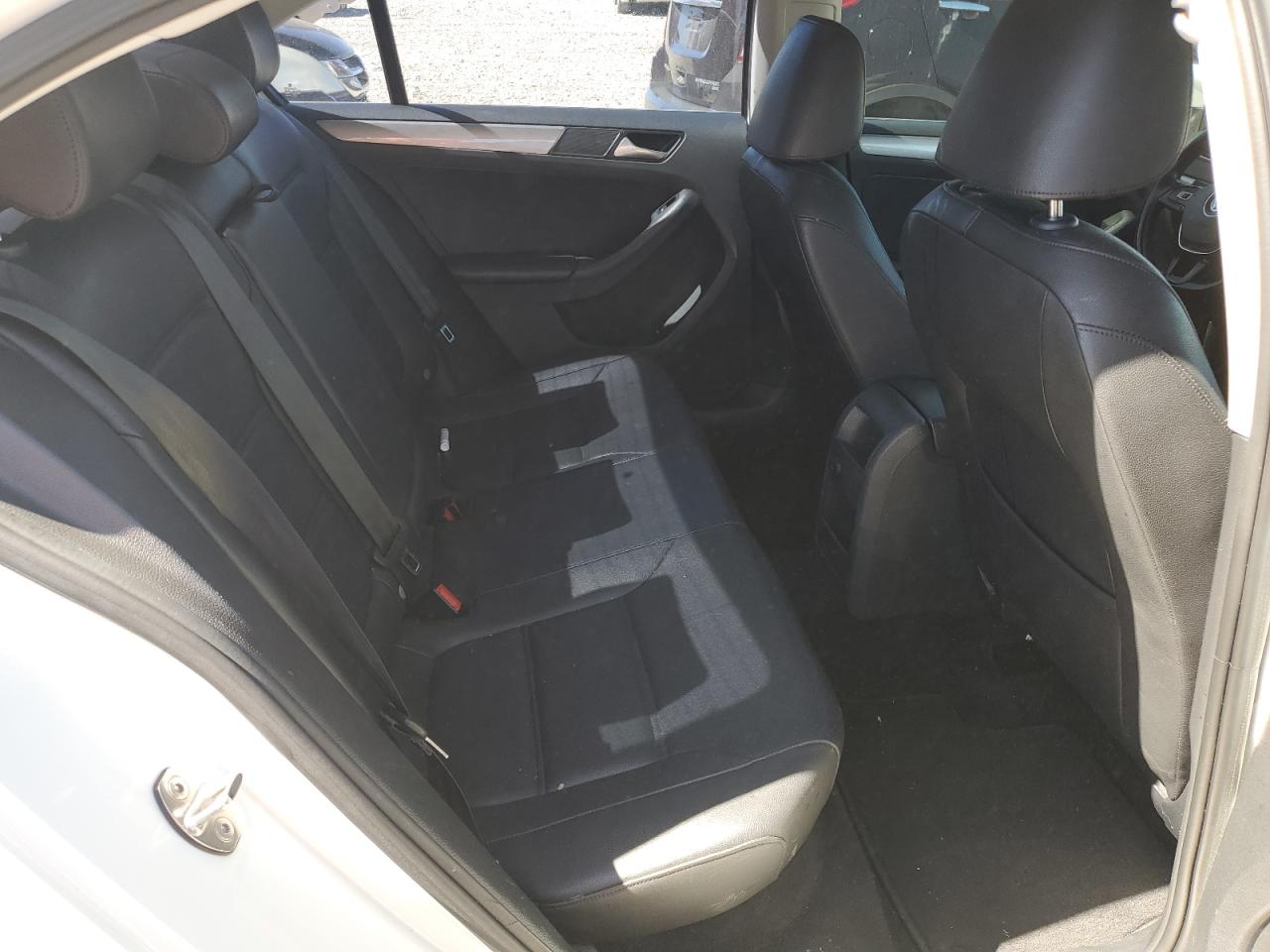 3VWDB7AJ0HM411044 2017 Volkswagen Jetta Se