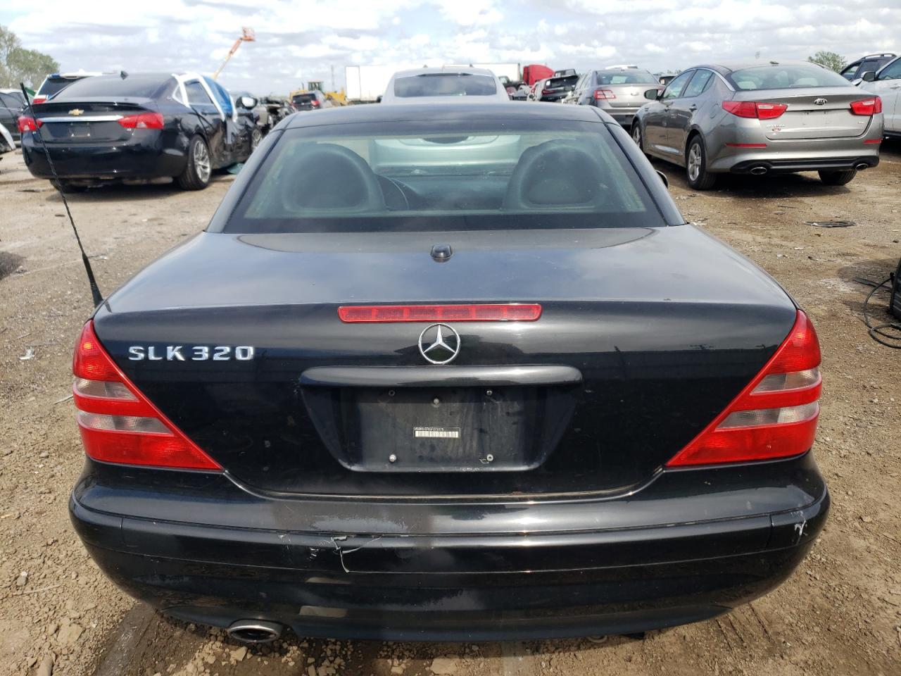 WDBKK65F03F272275 2003 Mercedes-Benz Slk 320