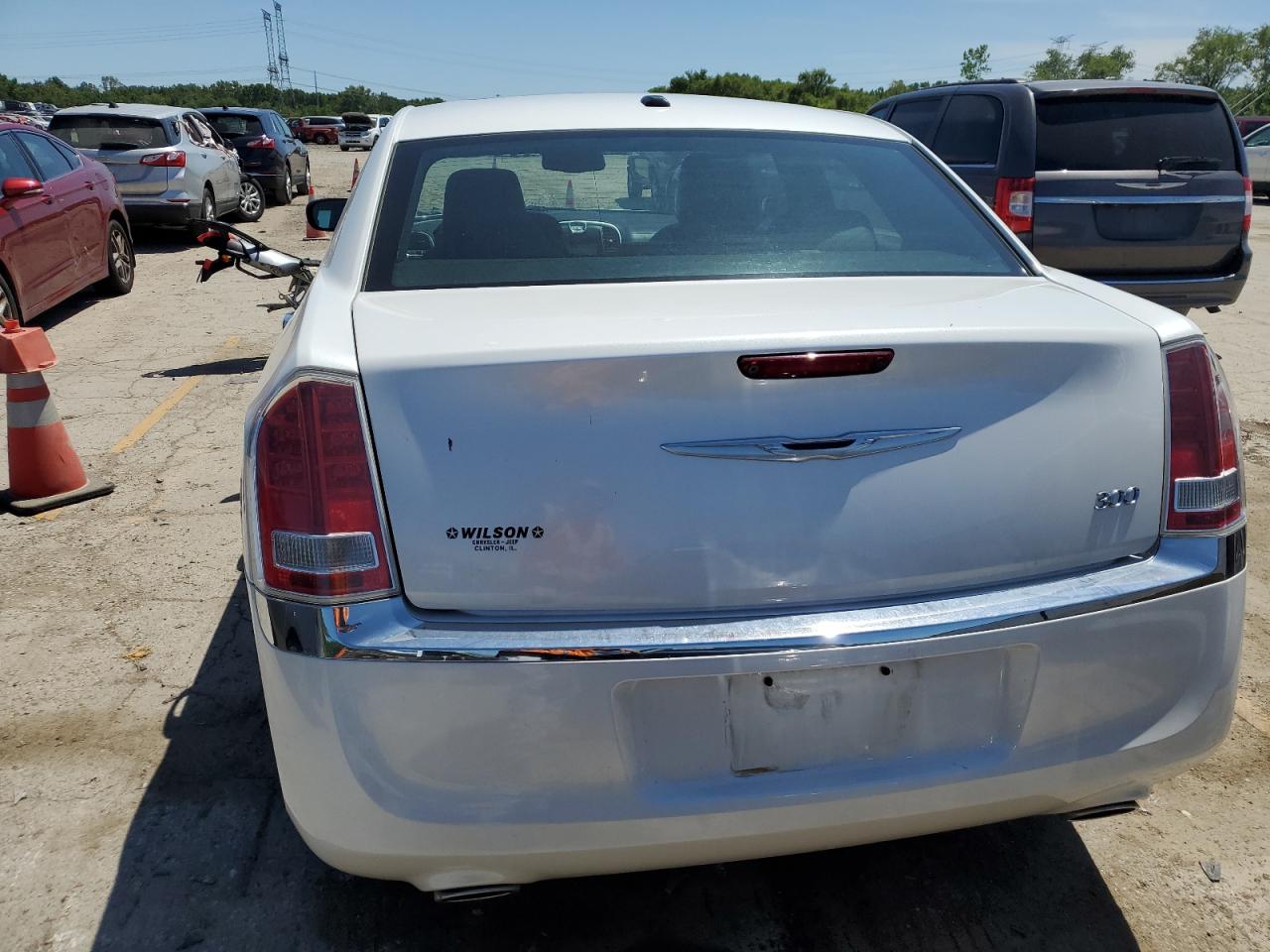 2C3CA5CG9BH528591 2011 Chrysler 300 Limited