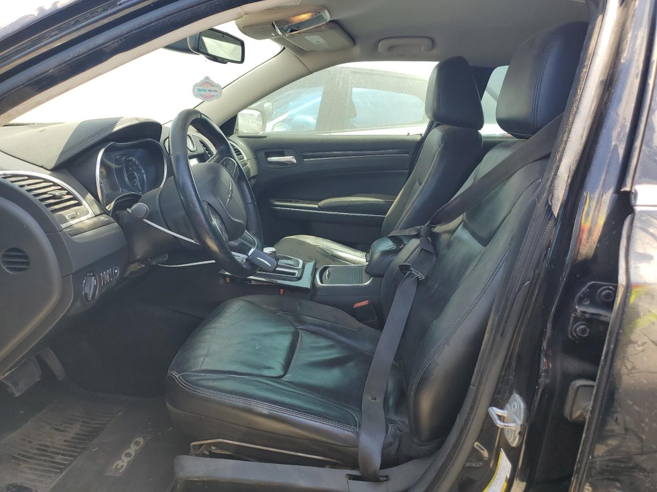 2C3CCAAG0FH818181 2015 Chrysler 300 Limited