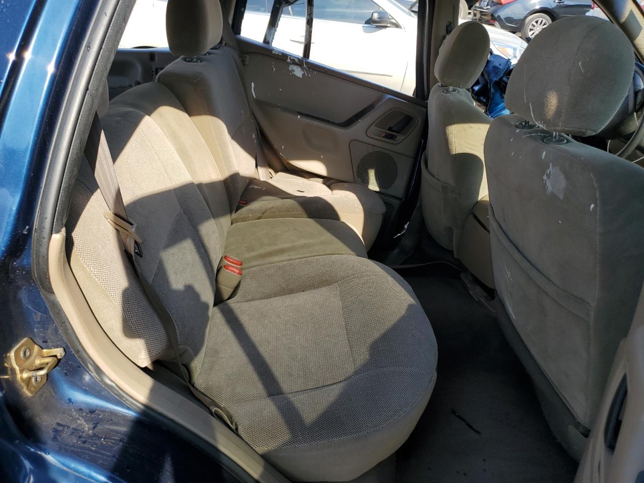 1J4GW48S71C592730 2001 Jeep Grand Cherokee Laredo