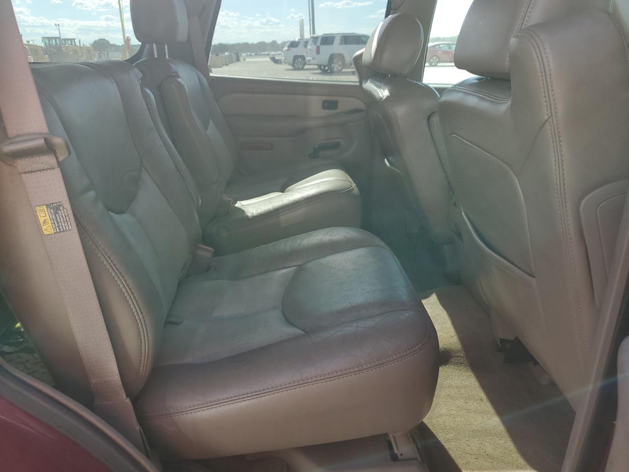 1GKEK63UX4J259438 2004 GMC Yukon Denali