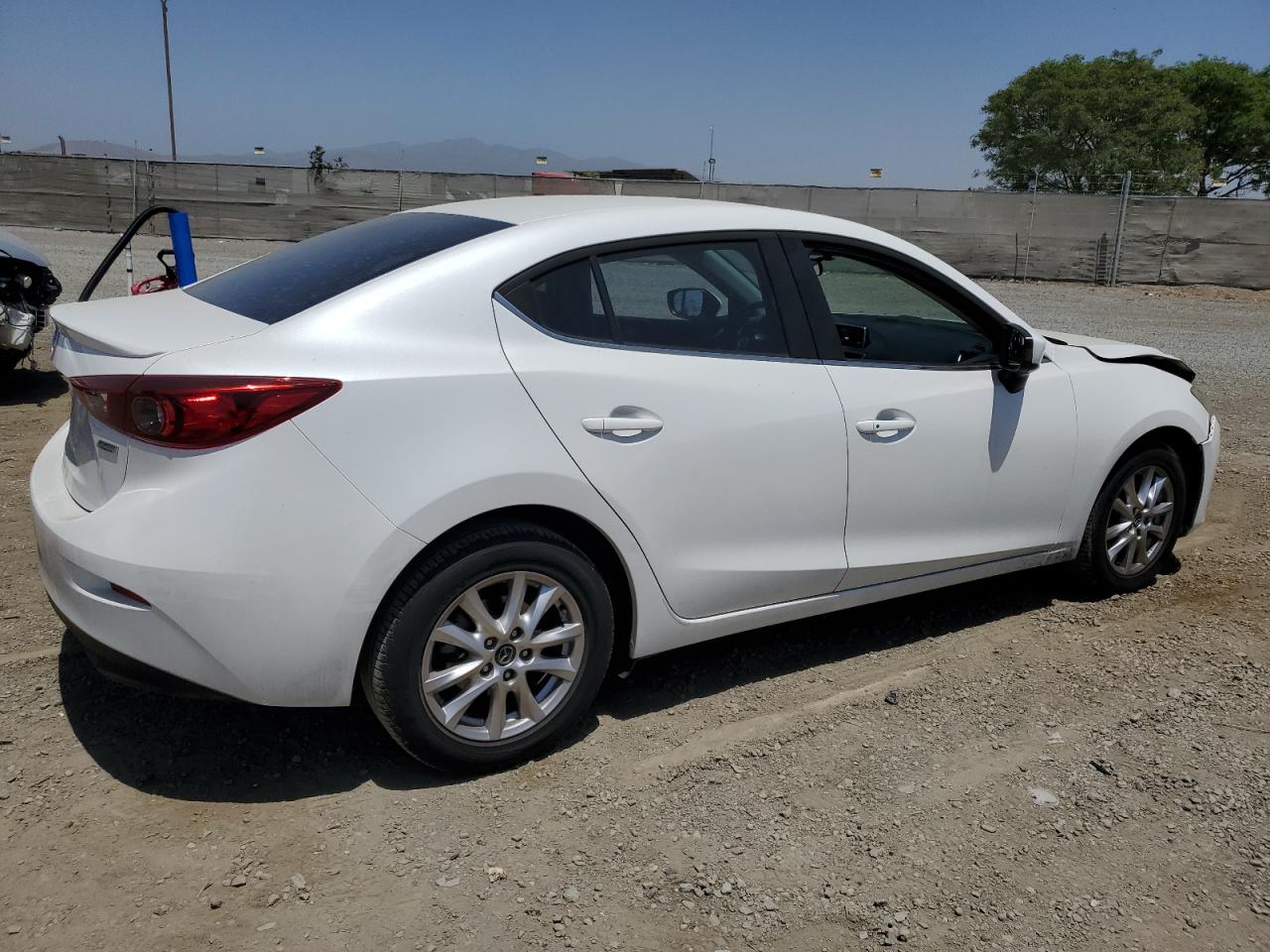 2014 Mazda 3 Touring vin: JM1BM1V73E1180889