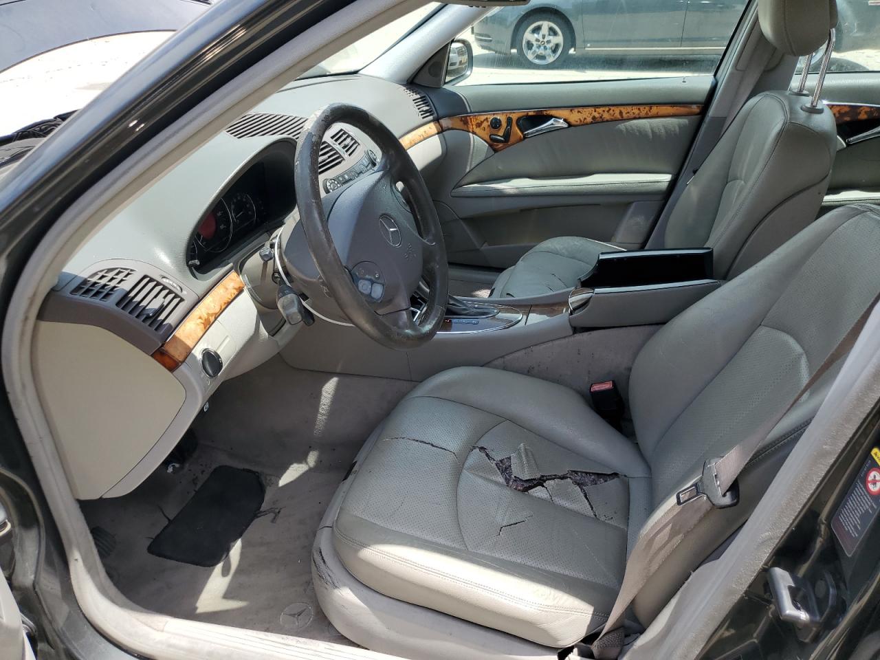 WDBUF65J84A528128 2004 Mercedes-Benz E 320