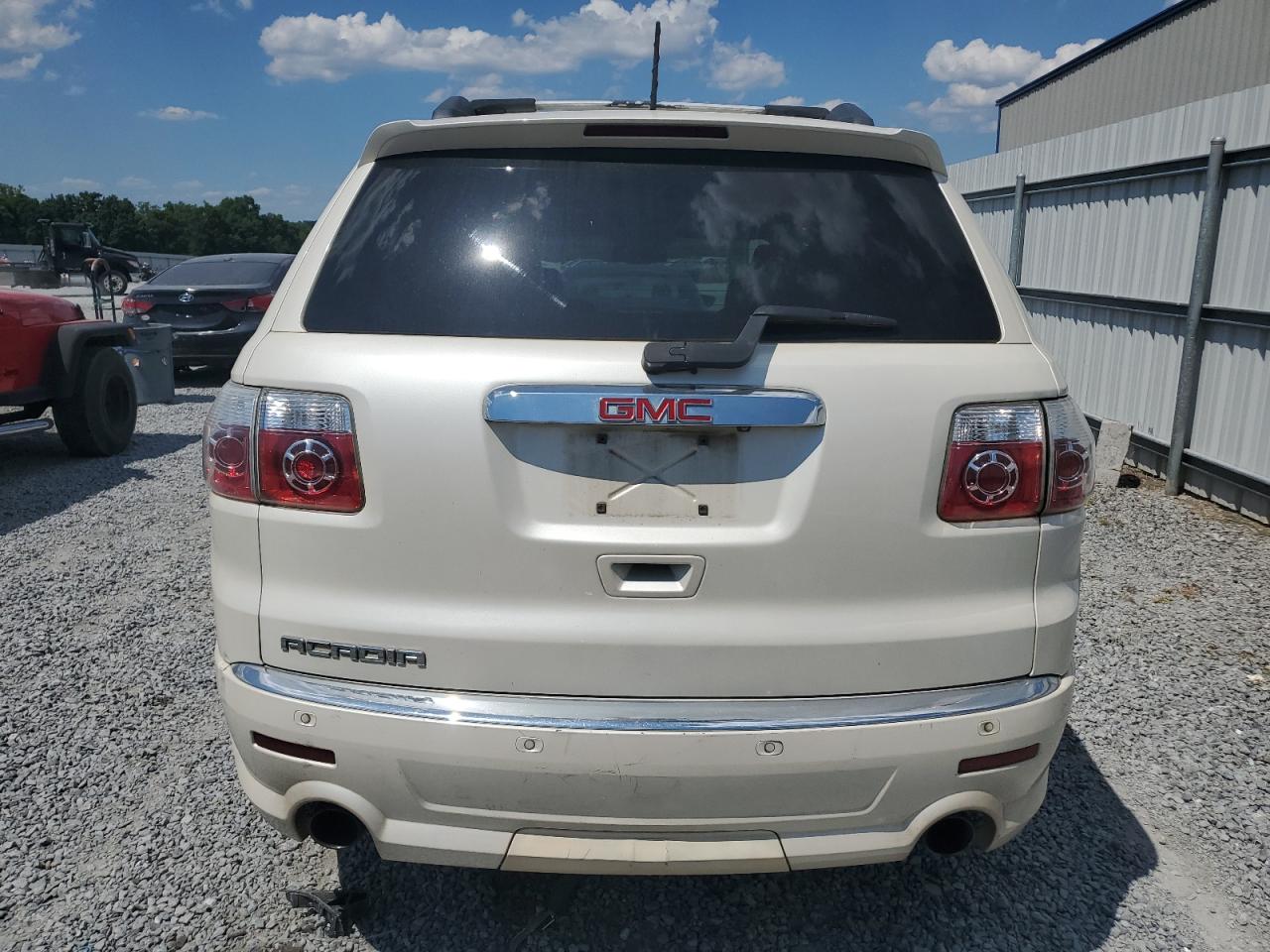 2012 GMC Acadia Denali vin: 1GKKRTED8CJ325767