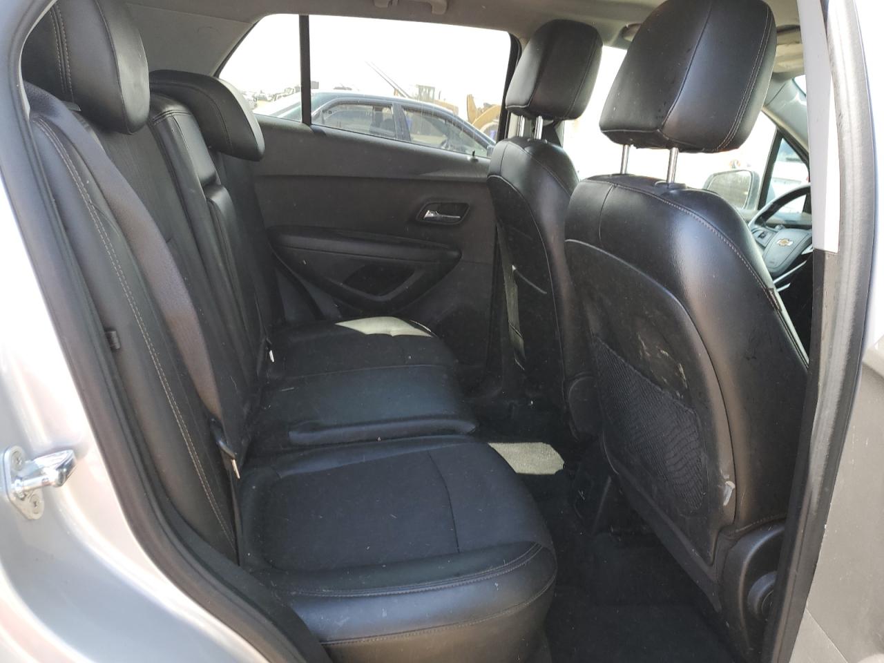 KL7CJLSB1KB962676 2019 Chevrolet Trax 1Lt