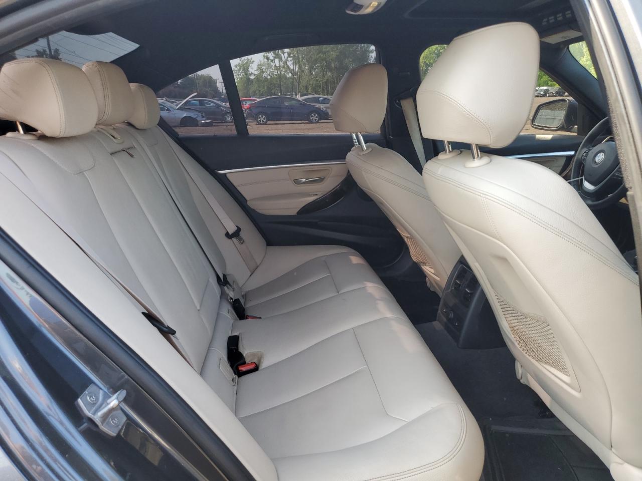 WBA8E3C52GK504199 2016 BMW 328 Xi Sulev