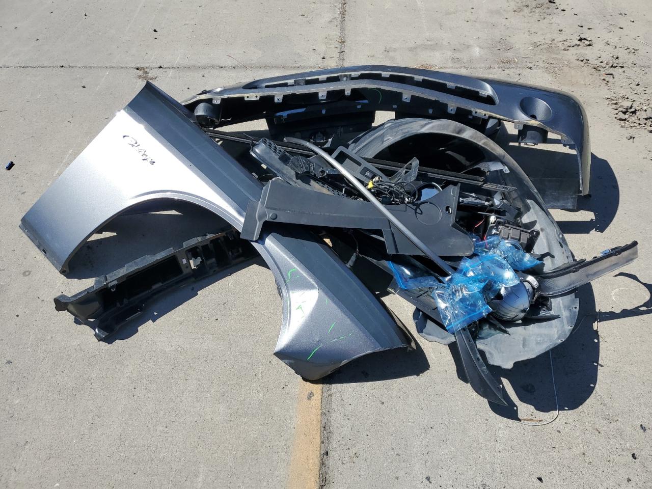 2C3CDYBT3CH109774 2012 Dodge Challenger R/T