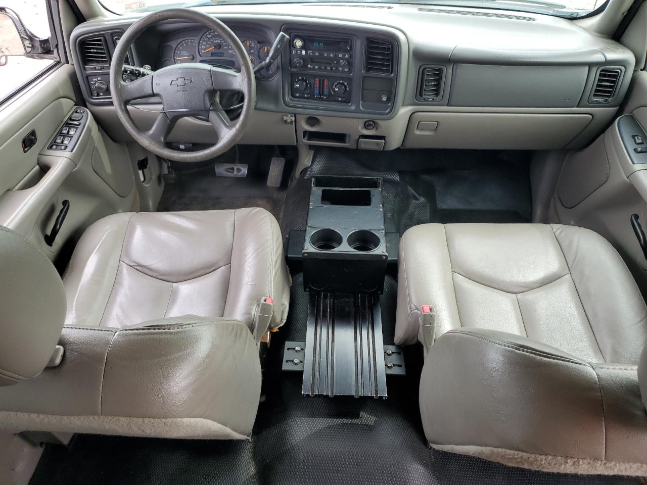 1GNEK13T25J209843 2005 Chevrolet Tahoe K1500