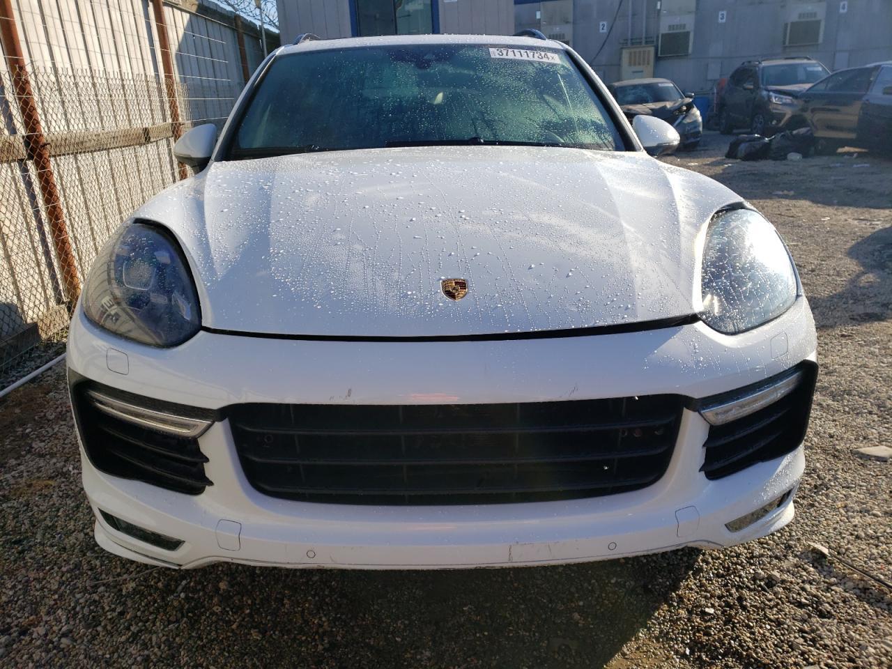 2016 Porsche Cayenne Gts vin: WP1AD2A25GLA73246