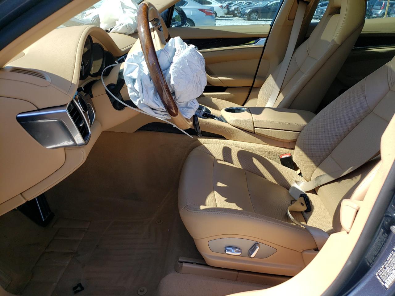 WP0AA2A79BL012464 2011 Porsche Panamera 2