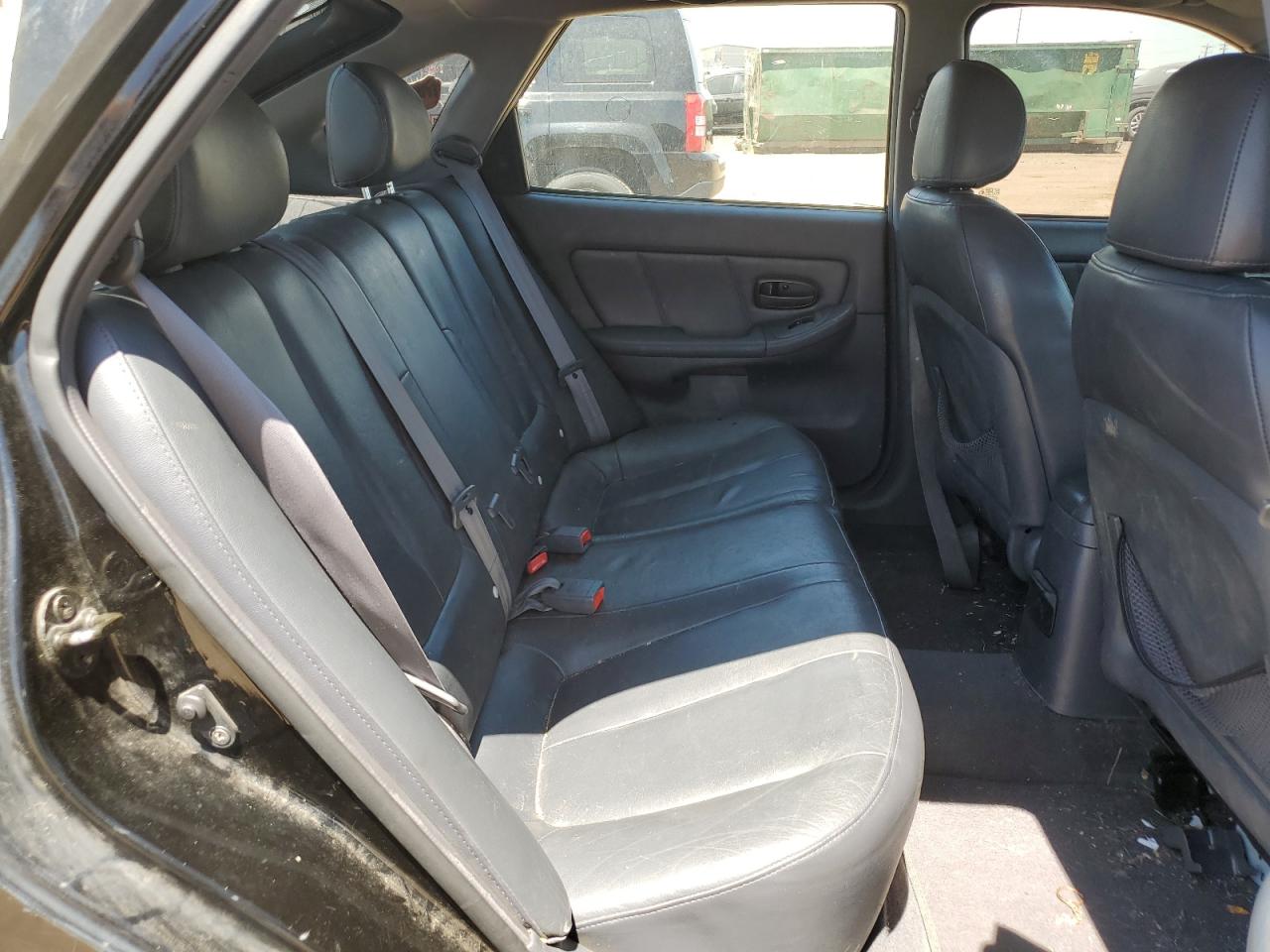 KMHDN55D62U044555 2002 Hyundai Elantra Gls