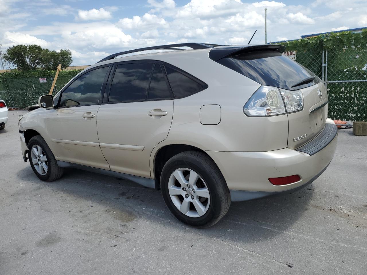 2T2HA31UX5C084453 2005 Lexus Rx 330