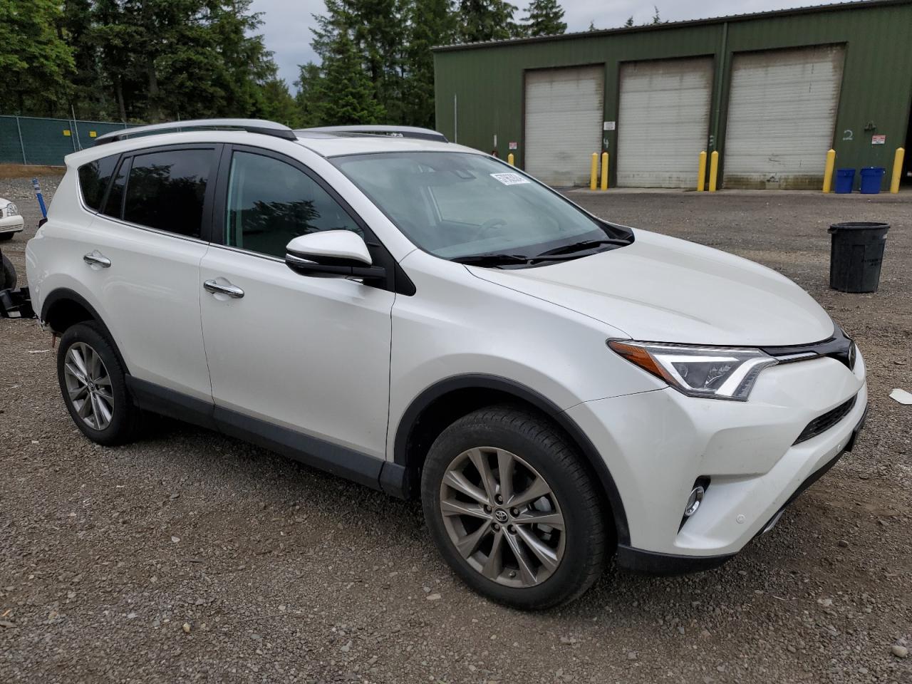 2T3DFREV6HW617578 2017 Toyota Rav4 Limited