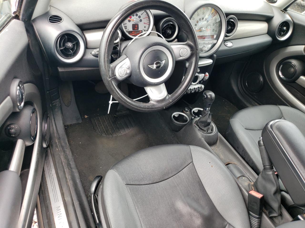 WMWML3C58ATX37283 2010 Mini Cooper Clubman