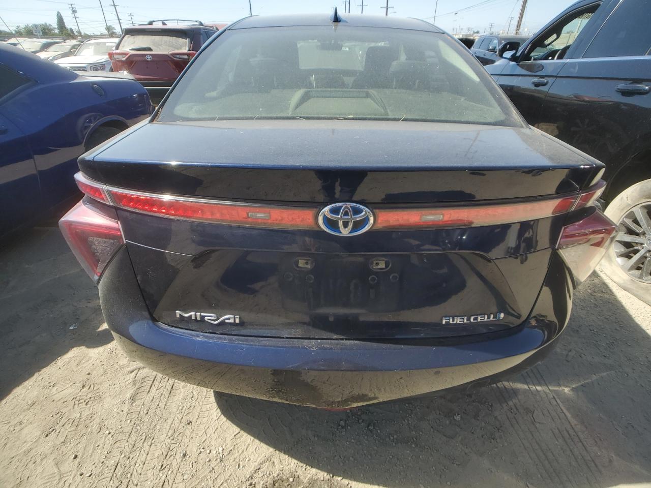 2018 Toyota Mirai vin: JTDBVRBD4JA004207