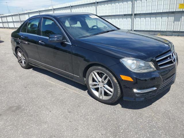 VIN WDDGF4HB0ER311365 2014 Mercedes-Benz C-Class, 250 no.4