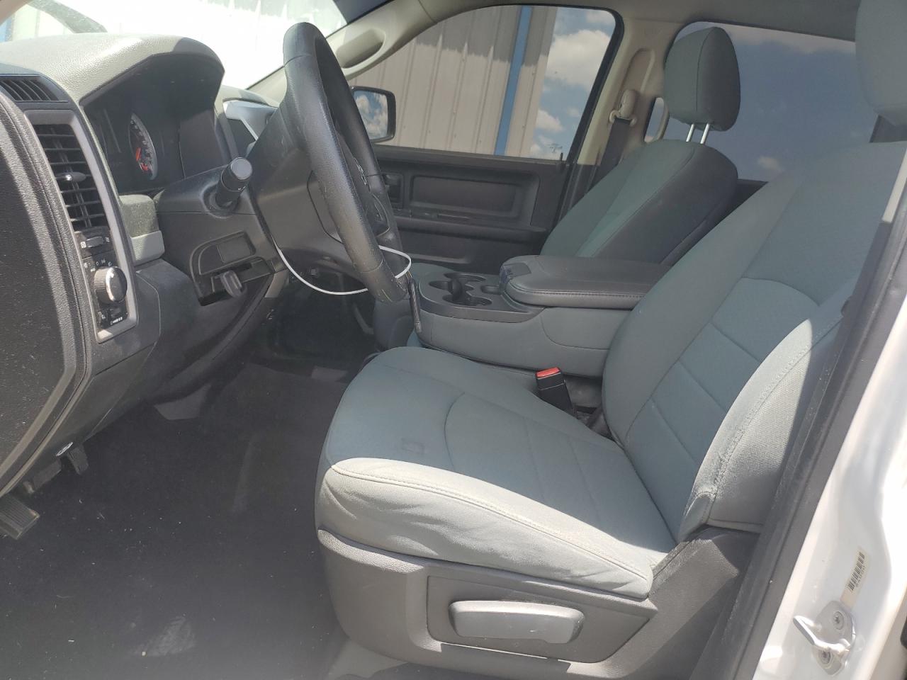 1C6RR7KG3DS681000 2013 Ram 1500 St