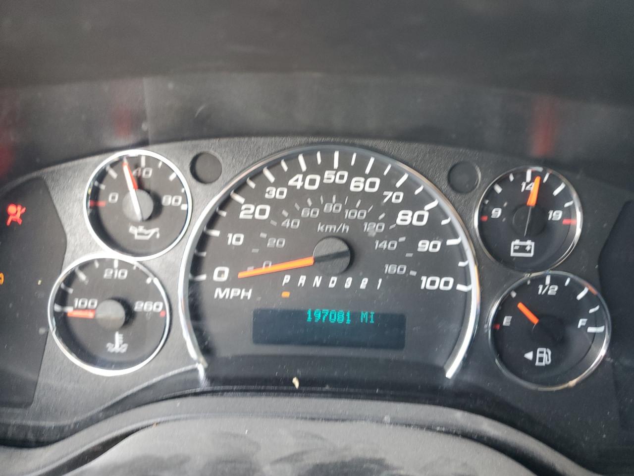 1GCFG15X081218690 2008 Chevrolet Express G1500