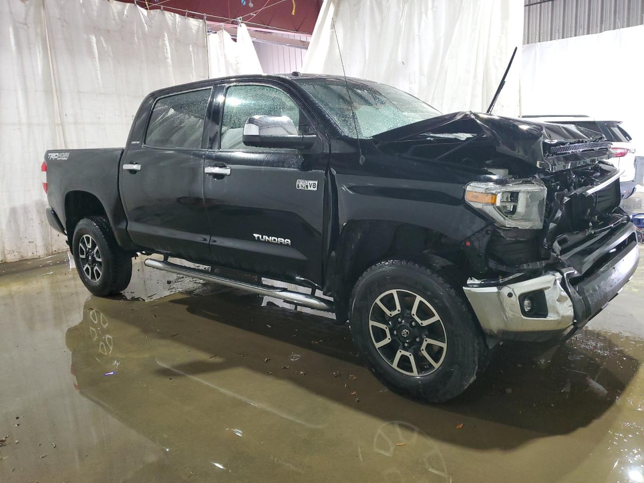 2018 Toyota Tundra Crewmax Limited vin: 5TFHY5F17JX679265