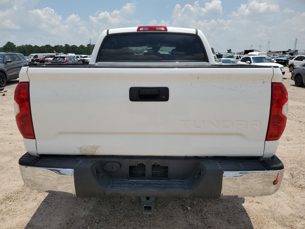 5TFEM5F11KX137790 2019 Toyota Tundra Crewmax Sr5