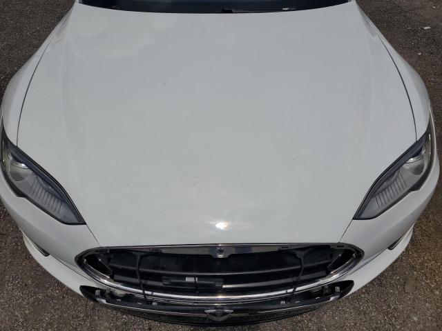 2015 Tesla Model S VIN: 5YJSA1E15FF111053 Lot: 60314254